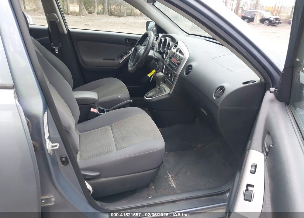 2006 TOYOTA MATRIX VIN: 2T1LR32E26C557682
