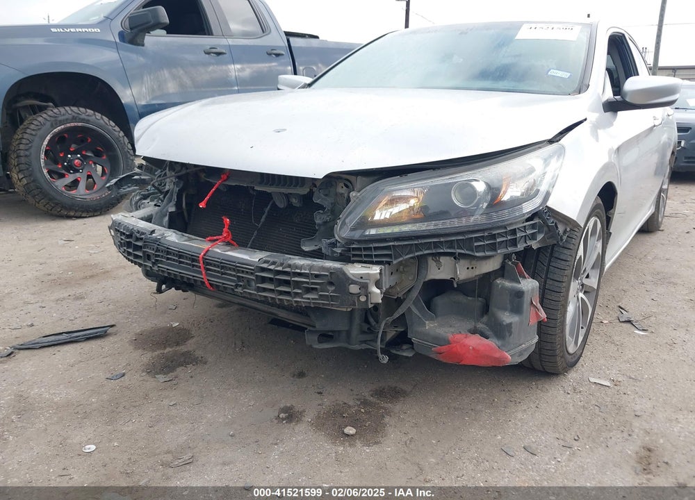 2013 HONDA ACCORD VIN: 1HGCR2F57DA036237
