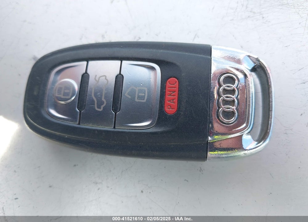 2013 AUDI A4 2.0T PREMIUM VIN: WAUBFAFL4DA172236