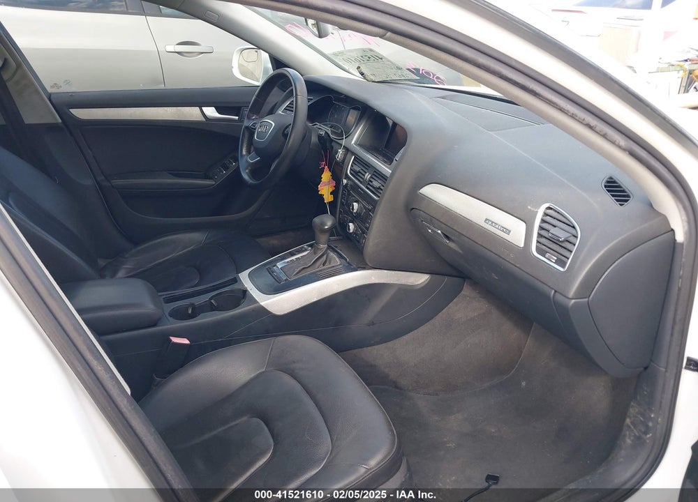 2013 AUDI A4 2.0T PREMIUM VIN: WAUBFAFL4DA172236