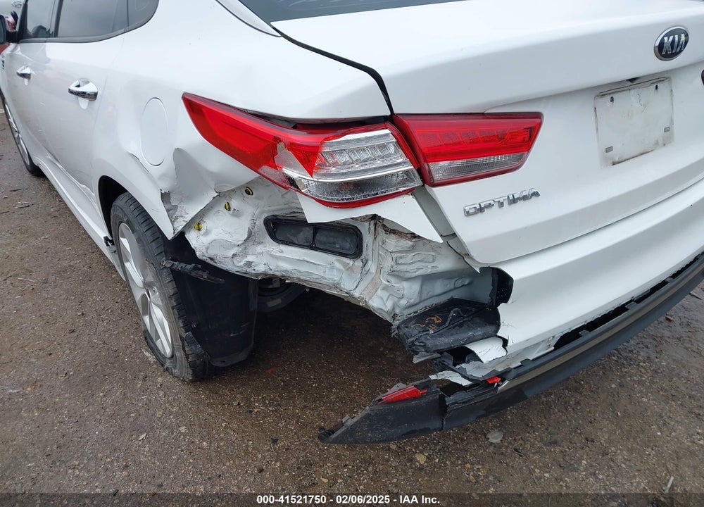 2016 KIA OPTIMA VIN: 5XXGU4L30GG055945