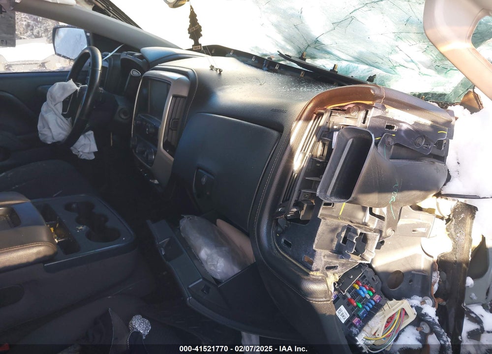 2015 GMC SIERRA 1500 SLE VIN: 3GTU2UEC2FG117685