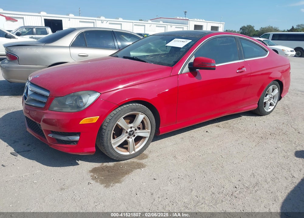 2013 MERCEDES-BENZ C VIN: WDDGJ4HB0DF977768