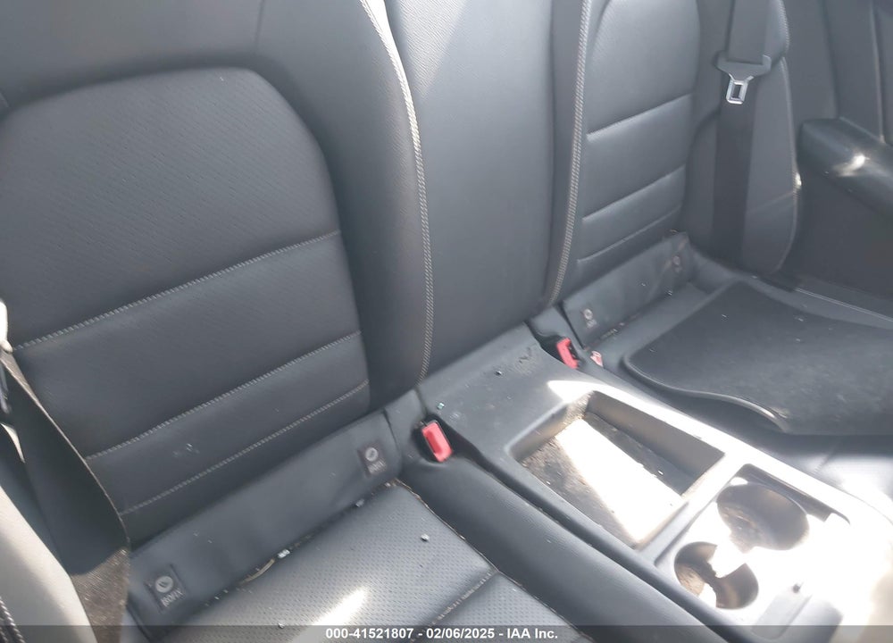 2013 MERCEDES-BENZ C VIN: WDDGJ4HB0DF977768
