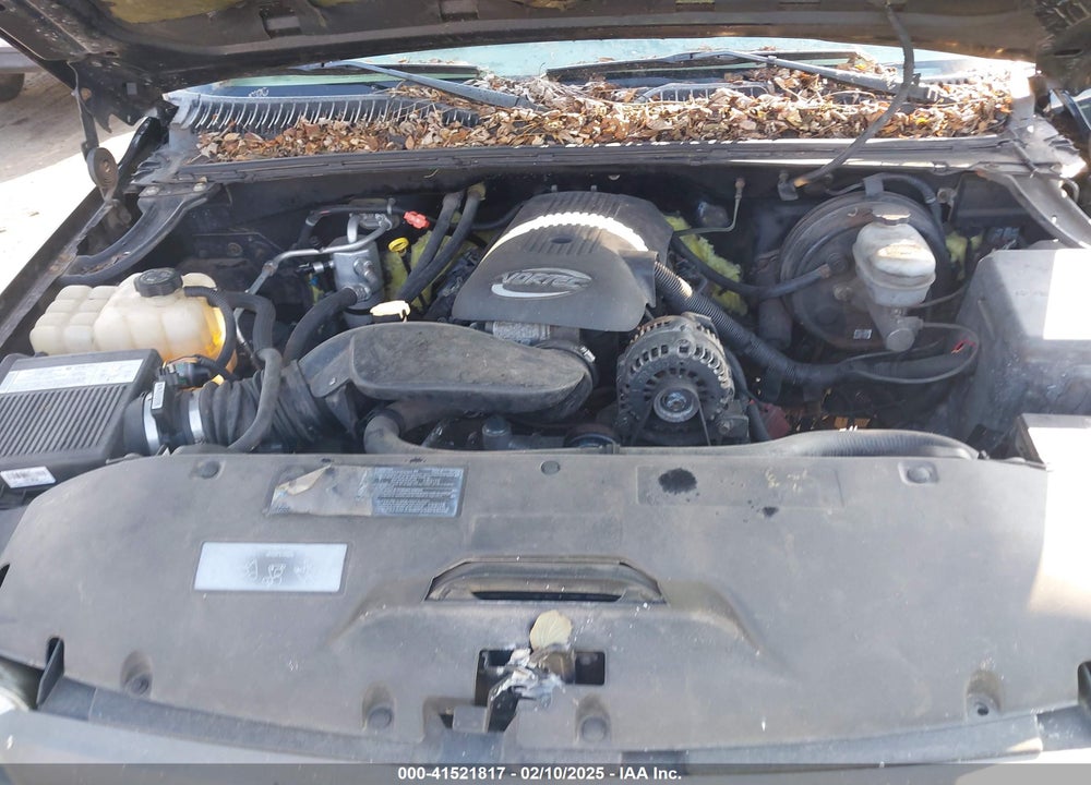2005 GMC SIERRA 1500 WORK TRUCK VIN: 1GTEK19B05E109918