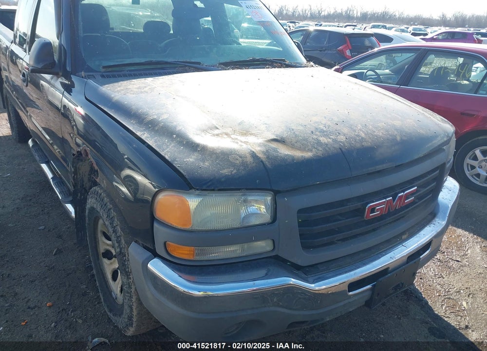2005 GMC SIERRA 1500 WORK TRUCK VIN: 1GTEK19B05E109918