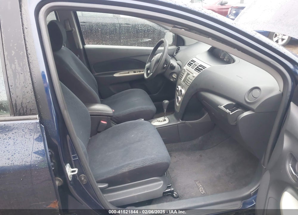 2007 TOYOTA YARIS VIN: JTDBT903471134058