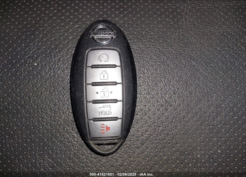 2017 NISSAN ALTIMA VIN: 1N4AL3AP4HC493285