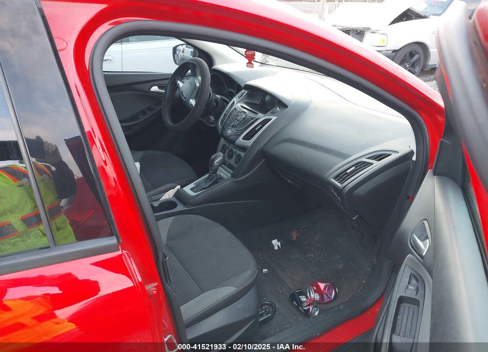 2014 FORD FOCUS VIN: 1FADP3K21EL313096