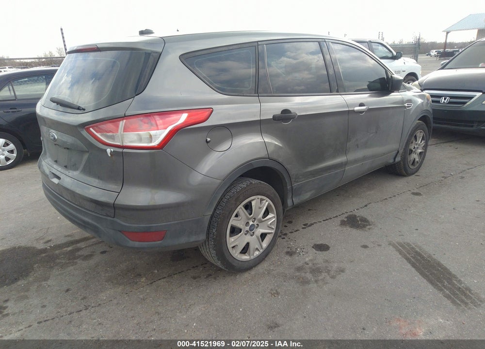 2013 FORD ESCAPE S VIN: 1FMCU0F77DUA19998