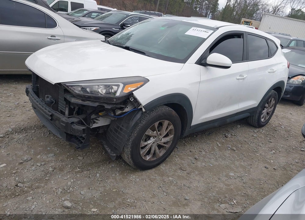 2020 HYUNDAI TUCSON VIN: KM8J23A47LU112031