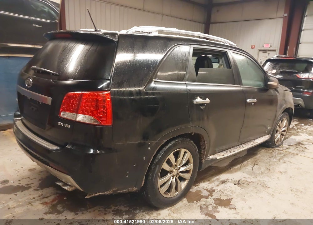 2013 KIA SORENTO SX V6 VIN: 5XYKWDA23DG333937