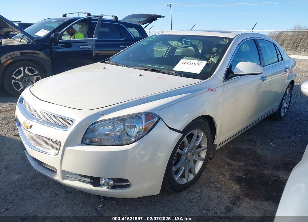 2011 CHEVROLET MALIBU VIN: 1G1ZE5E77BF100925