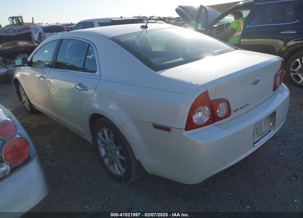 2011 CHEVROLET MALIBU VIN: 1G1ZE5E77BF100925