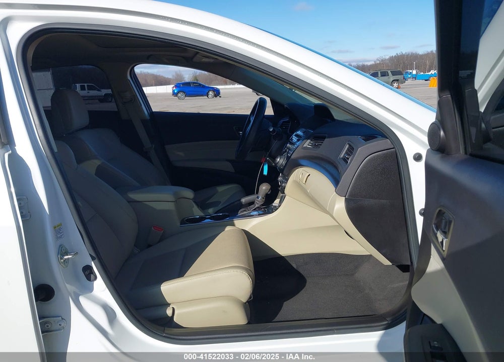2014 ACURA ILX VIN: 19VDE1F75EE004632