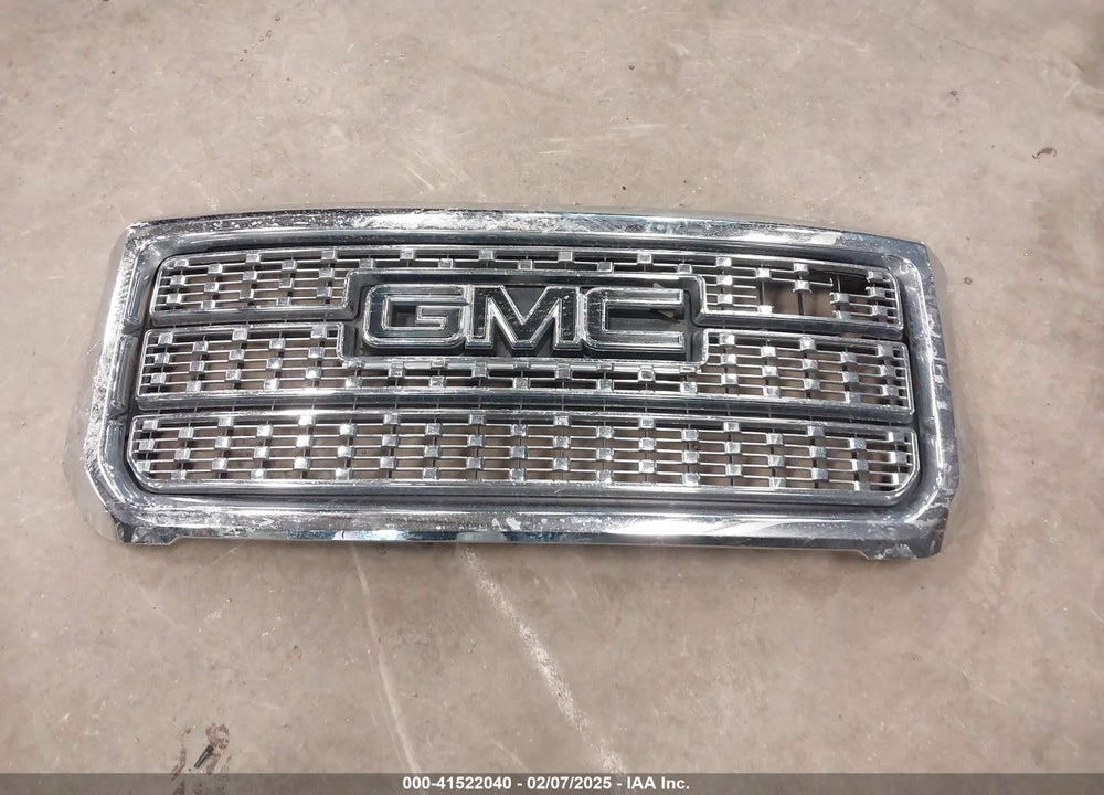 2019 GMC SIERRA 2500HD DENALI VIN: 1GT12SEY6KF105182