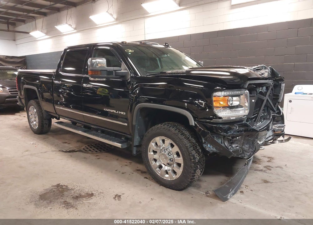2019 GMC SIERRA 2500HD DENALI VIN: 1GT12SEY6KF105182