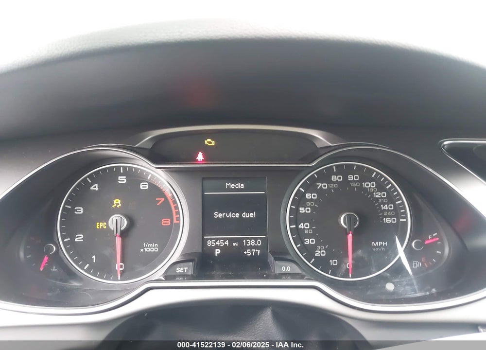 2013 AUDI A4 VIN: WAUAFAFL3DA111892