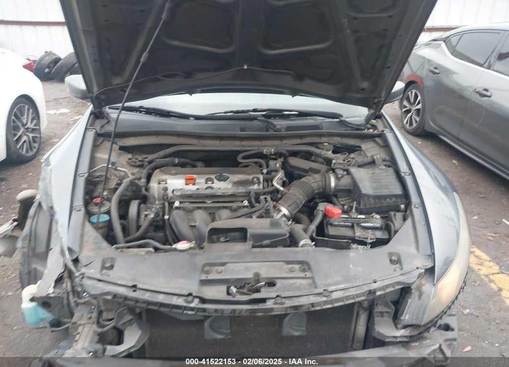 2010 HONDA ACCORD VIN: 1HGCS1B35AA018222