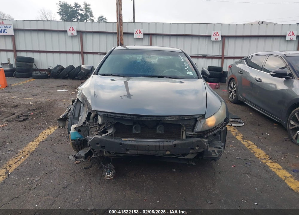 2010 HONDA ACCORD VIN: 1HGCS1B35AA018222