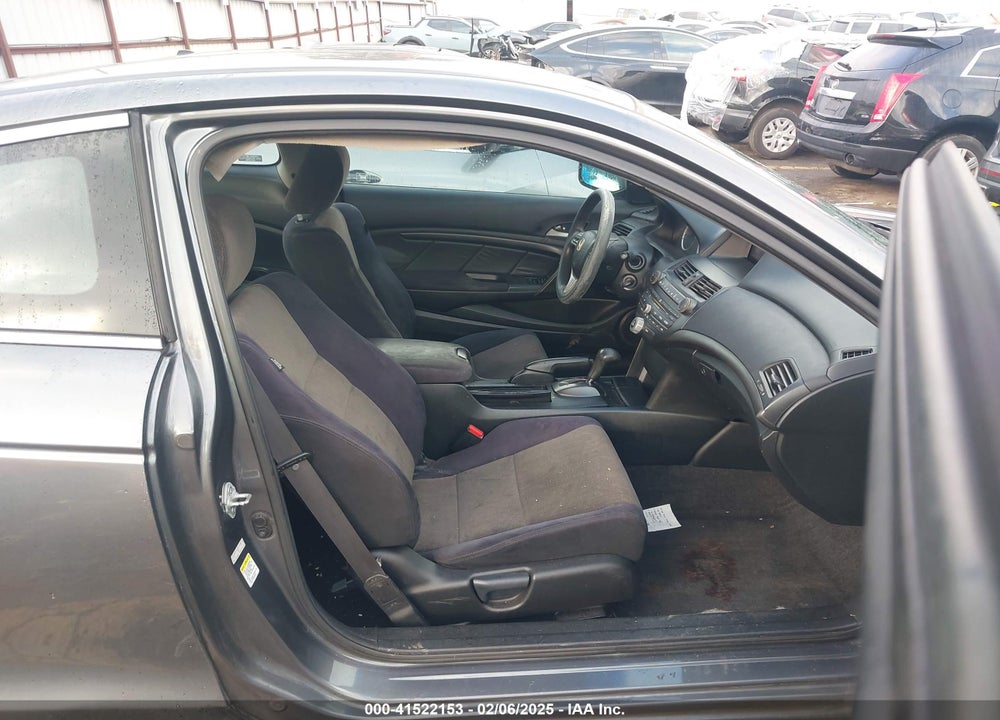 2010 HONDA ACCORD VIN: 1HGCS1B35AA018222