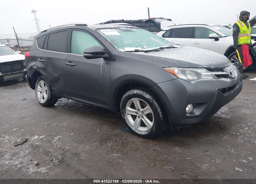 2013 TOYOTA RAV4 XLE VIN: 2T3RFREV5DW078922