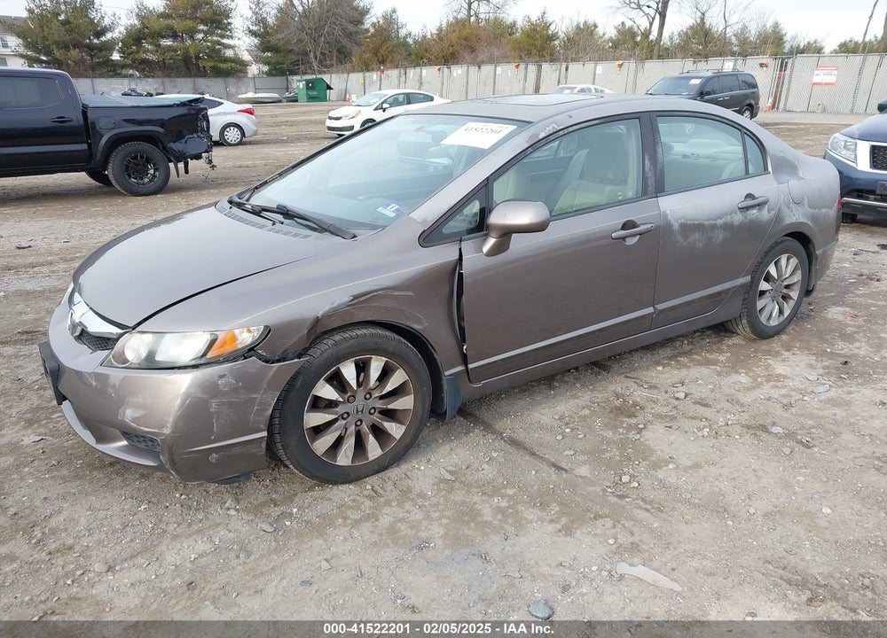 2010 HONDA CIVIC VIN: 2HGFA1F82AH523481