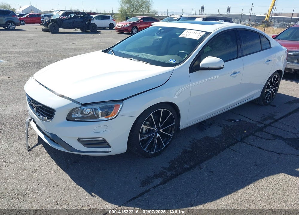 2017 VOLVO S60 T5 DYNAMIC VIN: YV126MFL0H2433845