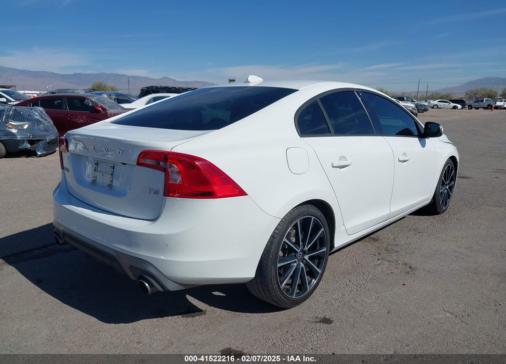2017 VOLVO S60 T5 DYNAMIC VIN: YV126MFL0H2433845