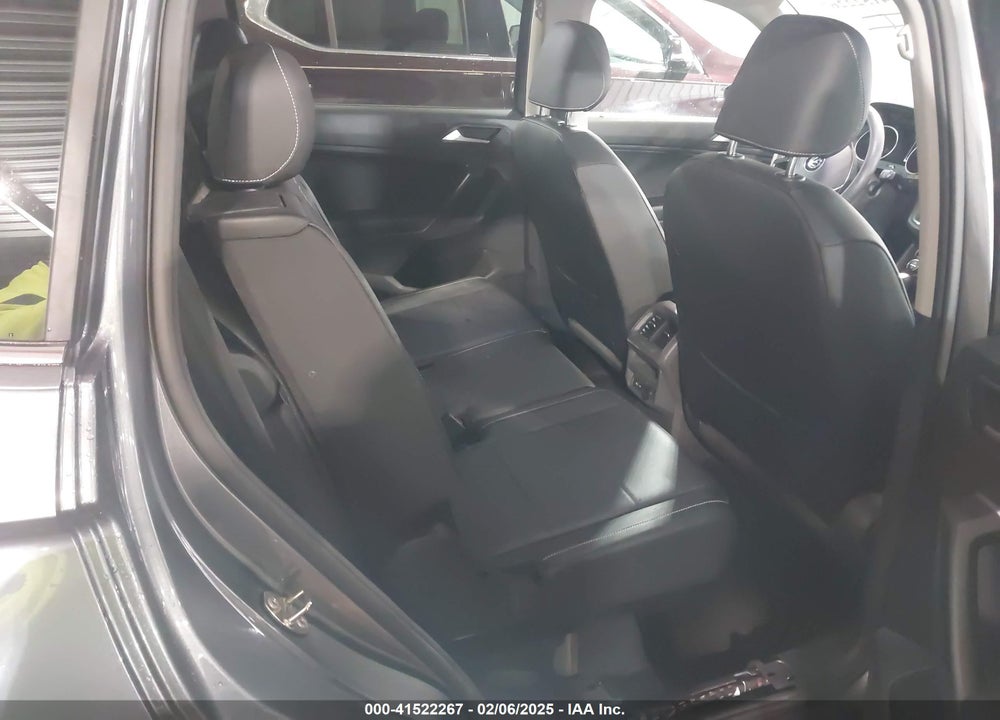 2021 VOLKSWAGEN TIGUAN 2.0T SE/2.0T SE R-LINE BLACK/2.0T SEL VIN: 3VV3B7AX5MM053678