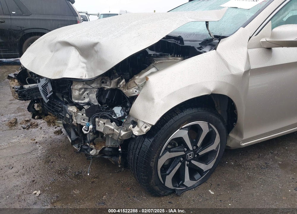 2016 HONDA ACCORD VIN: 1HGCR2F80GA048549