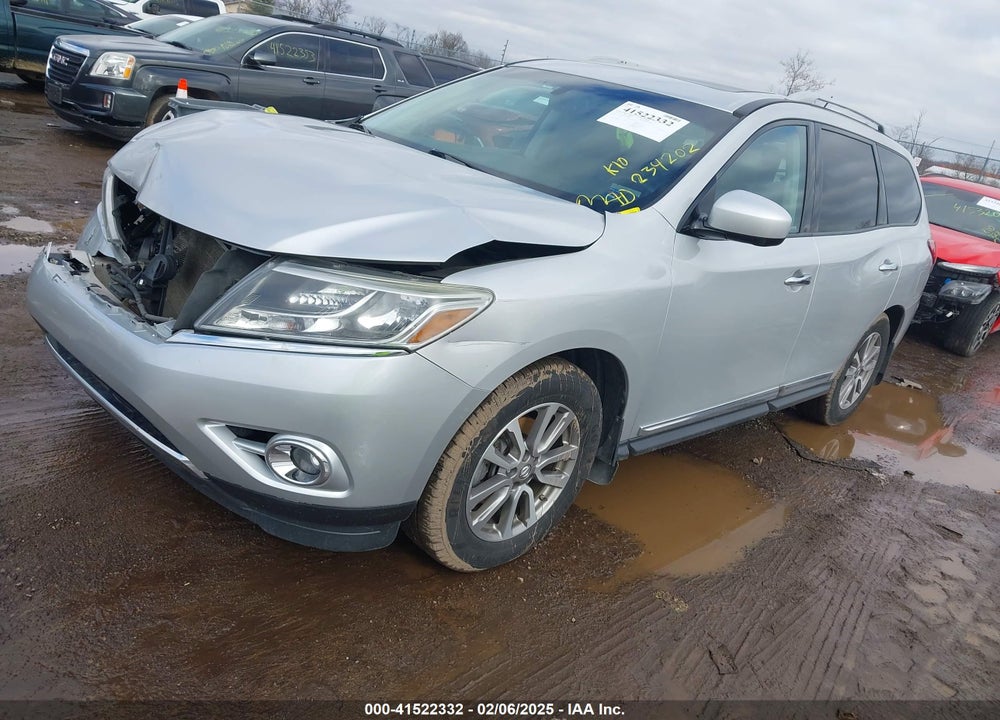 2015 NISSAN PATHFINDER SL VIN: 5N1AR2MM8FC711631