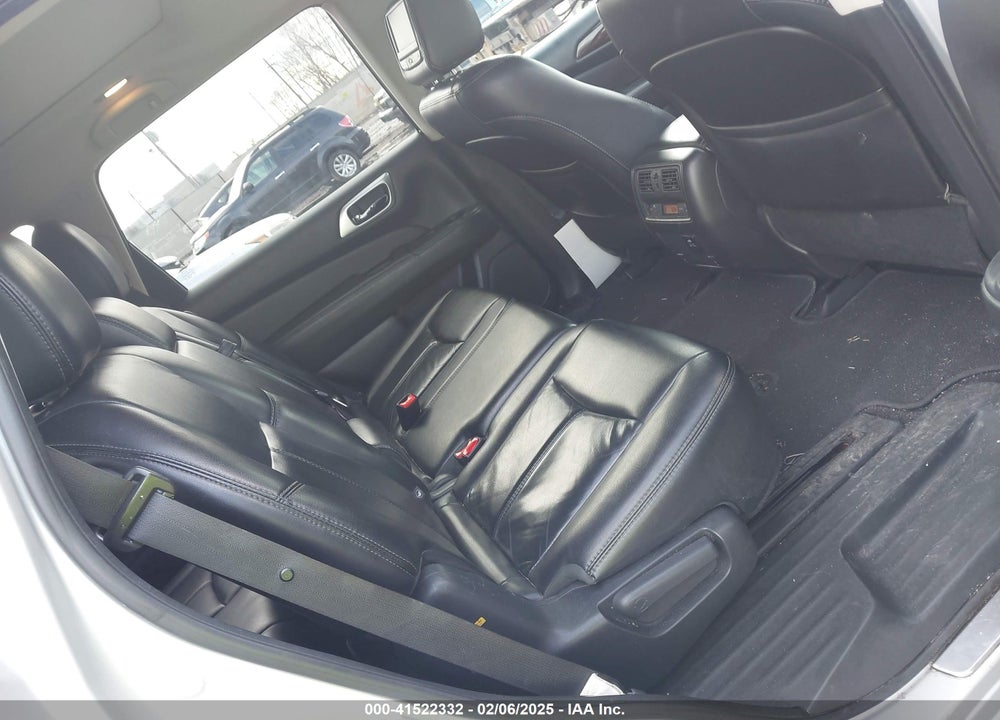 2015 NISSAN PATHFINDER SL VIN: 5N1AR2MM8FC711631