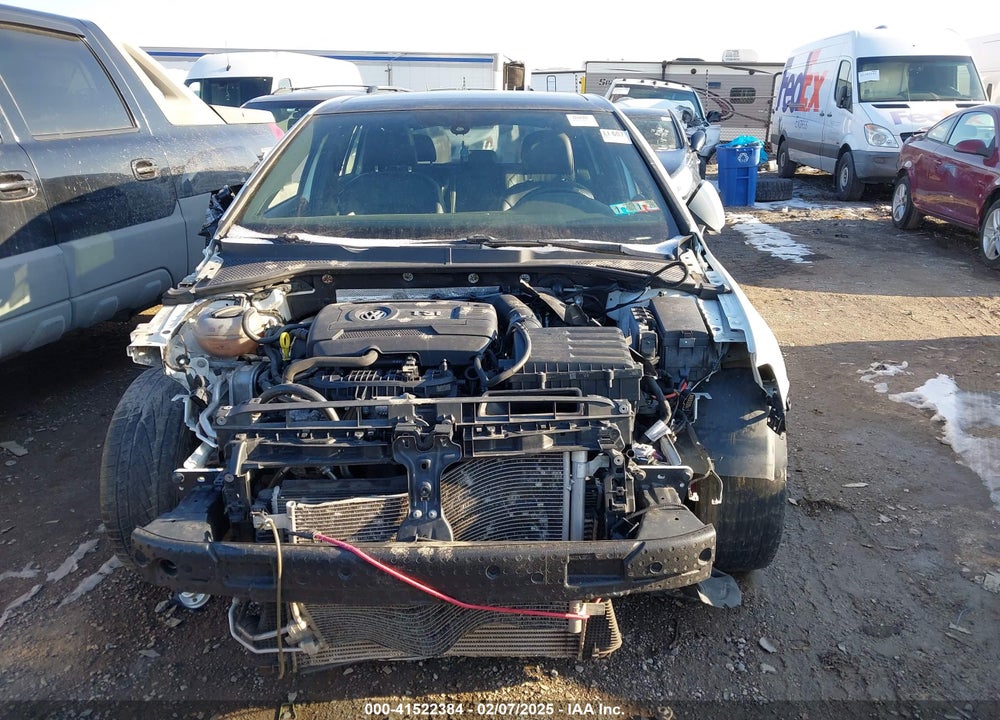 2015 VOLKSWAGEN GOLF GTI 2.0T AUTOBAHN 4-DOOR VIN: 3VW4T7AU0FM001879