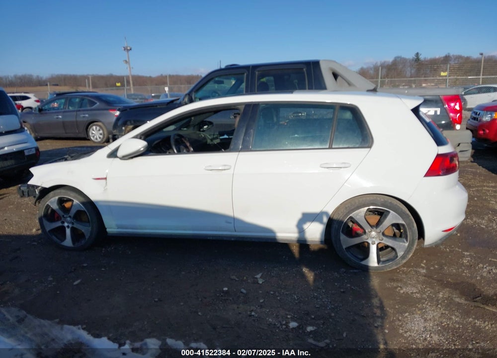 2015 VOLKSWAGEN GOLF GTI 2.0T AUTOBAHN 4-DOOR VIN: 3VW4T7AU0FM001879