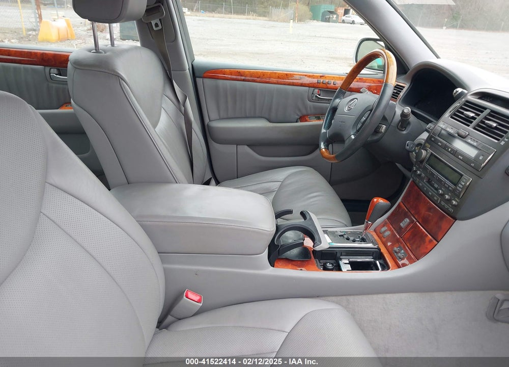 2005 LEXUS LS 430 VIN: JTHBN36F755015546