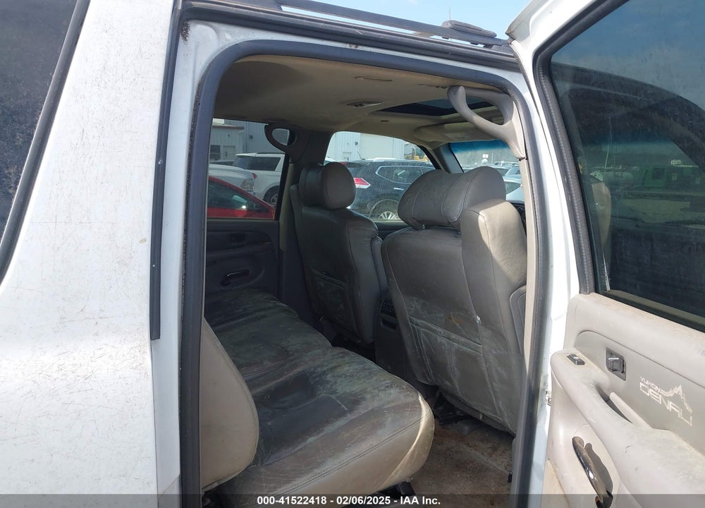 2002 GMC YUKON XL 1500 DENALI VIN: 1GKFK66U02J338548