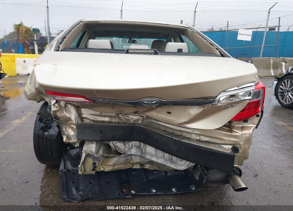 2012 TOYOTA CAMRY XLE VIN: 4T4BF1FK3CR242379