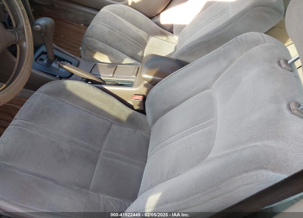 2000 TOYOTA CAMRY CE VIN: 4T1BG22K0YU997919