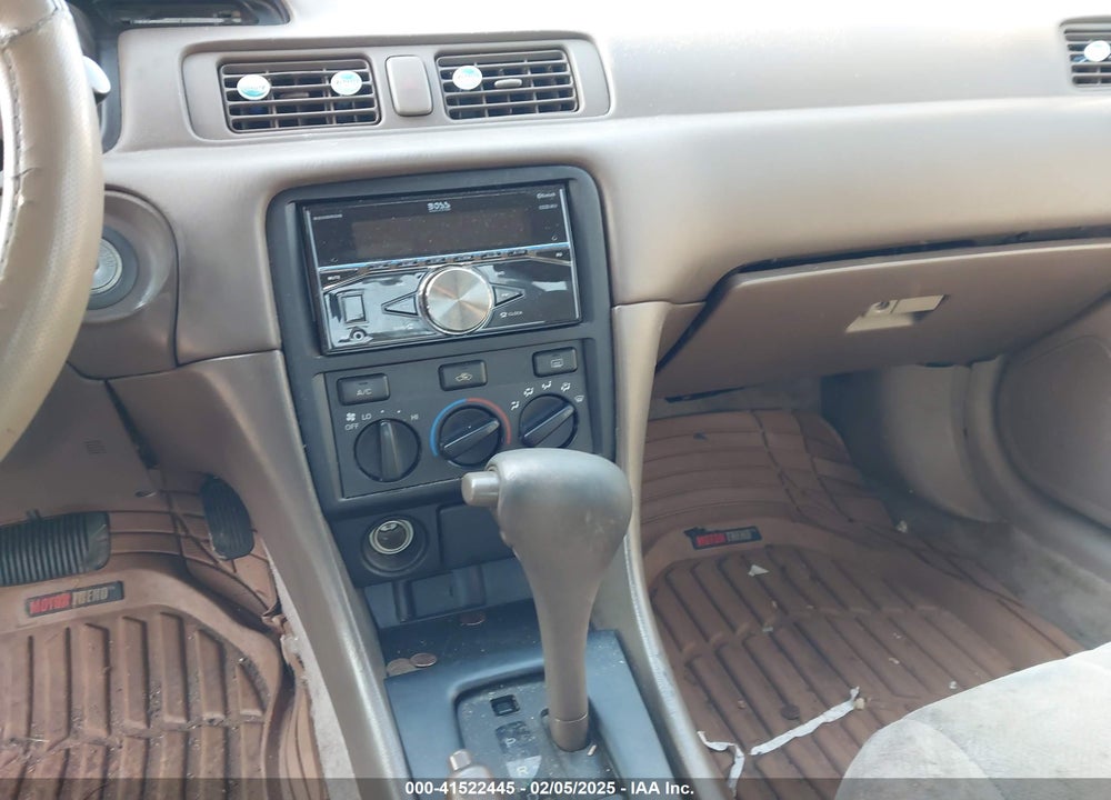 2000 TOYOTA CAMRY CE VIN: 4T1BG22K0YU997919