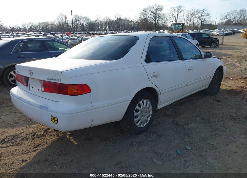 2000 TOYOTA CAMRY CE VIN: 4T1BG22K0YU997919