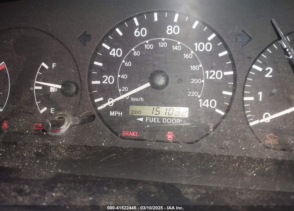 2000 TOYOTA CAMRY CE VIN: 4T1BG22K0YU997919
