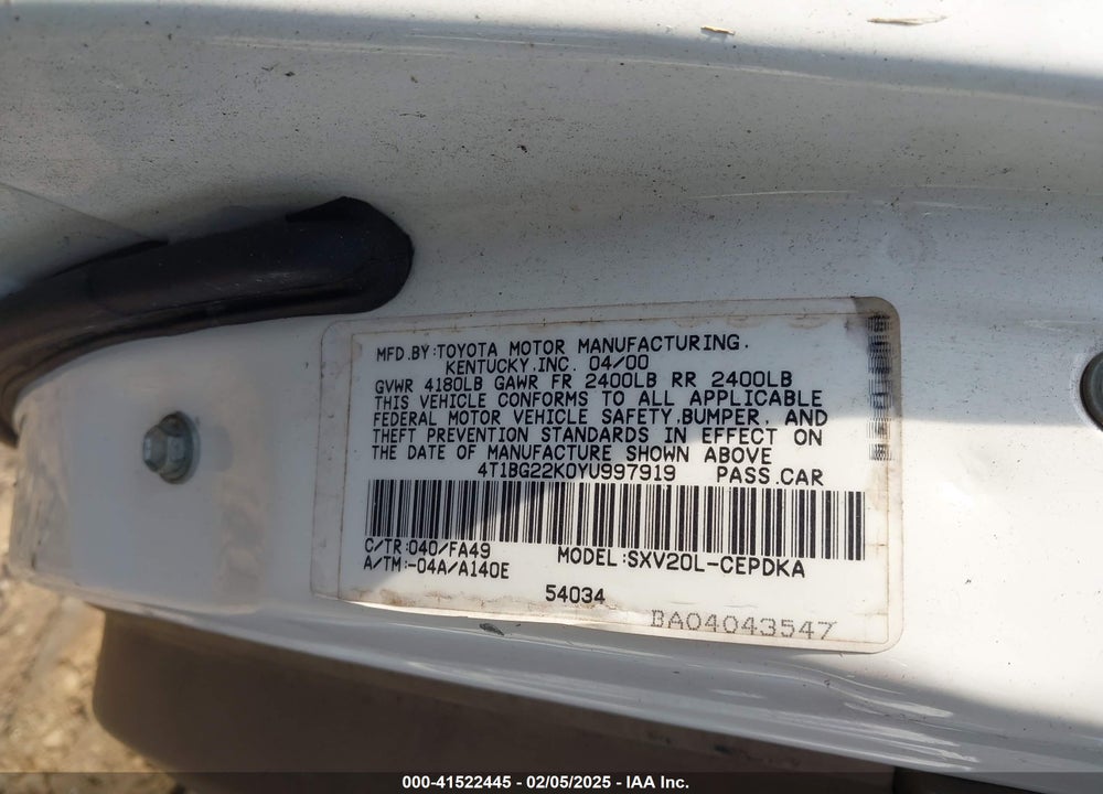 2000 TOYOTA CAMRY CE VIN: 4T1BG22K0YU997919