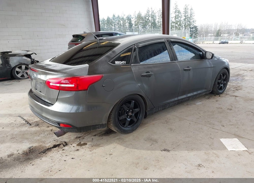 2015 FORD FOCUS VIN: 1FADP3E21FL314598