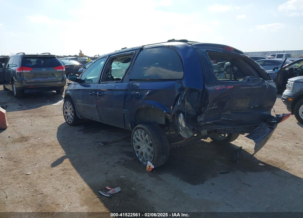 2001 DODGE GRAND CARAVAN SPORT VIN: 2B4GP44R11R134112