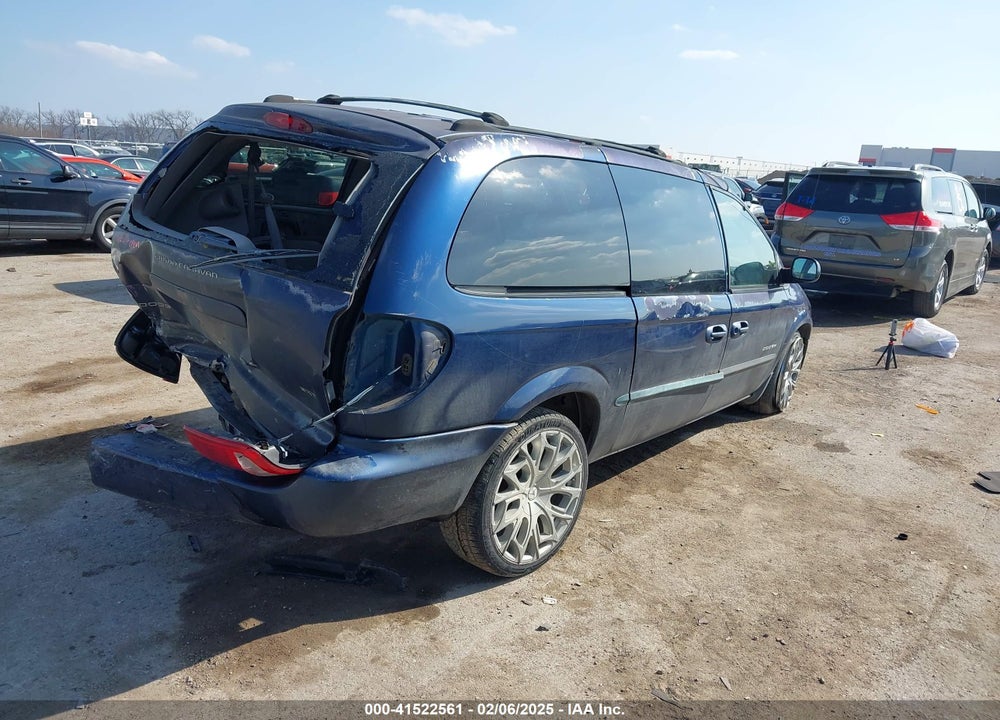 2001 DODGE GRAND CARAVAN SPORT VIN: 2B4GP44R11R134112