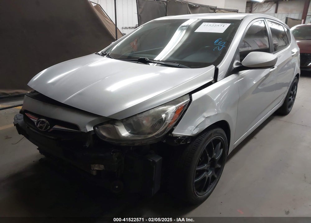 2013 HYUNDAI ACCENT VIN: KMHCT5AE3DU104651