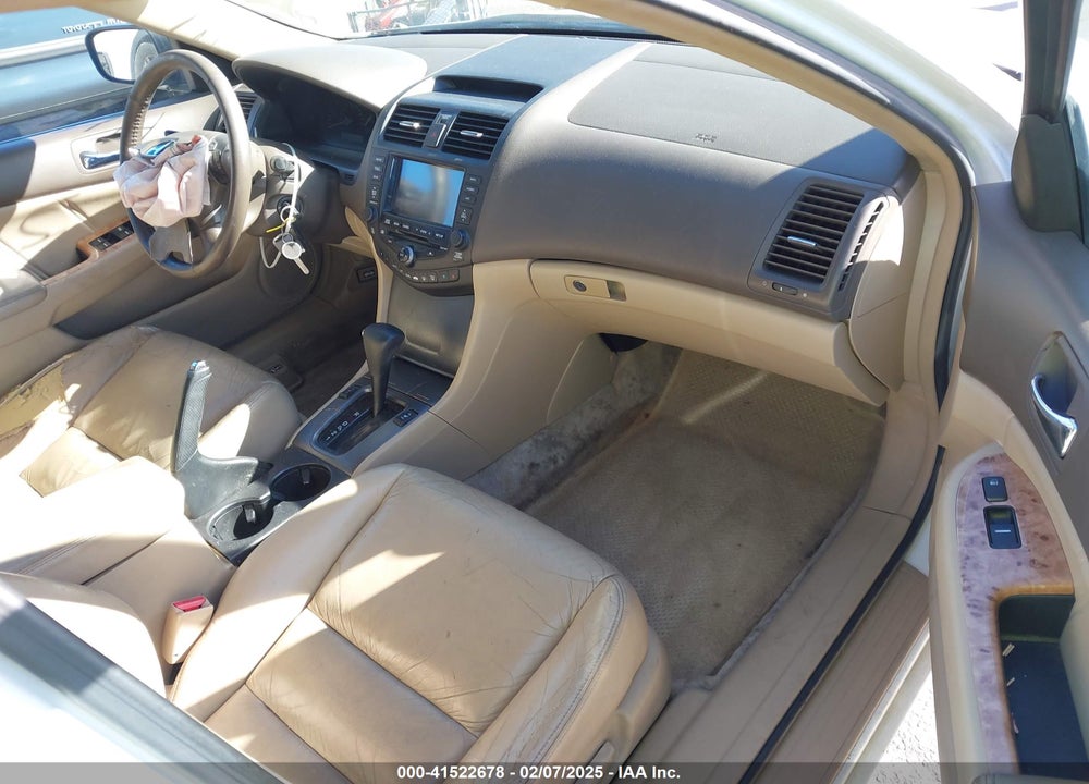 2005 HONDA ACCORD 3.0 EX VIN: 1HGCM66805A024514