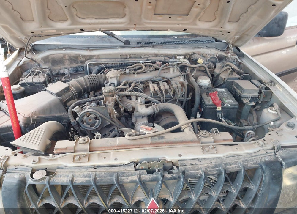 2000 MITSUBISHI MONTERO SPORT LS/XLS VIN: JA4MT31H2YP041757