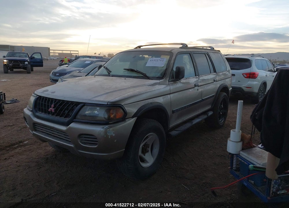 2000 MITSUBISHI MONTERO SPORT LS/XLS VIN: JA4MT31H2YP041757